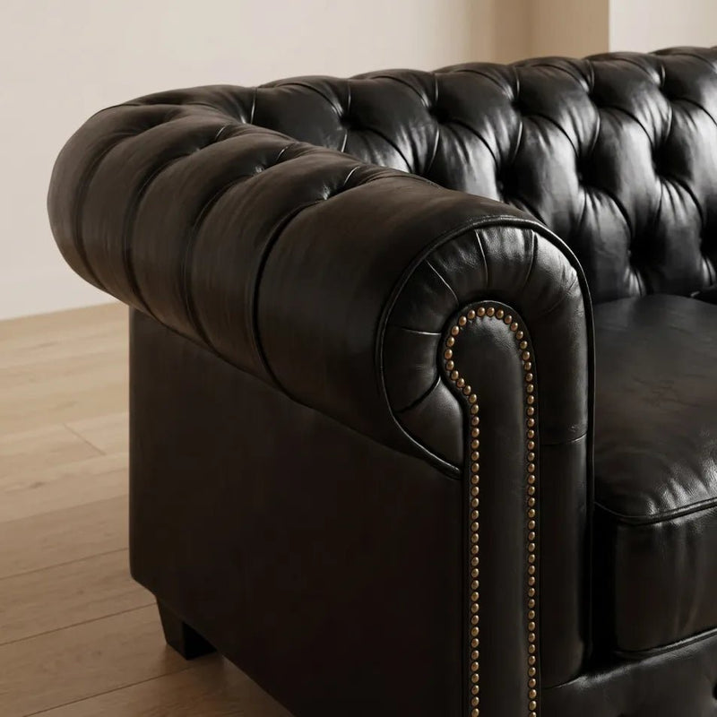 black-leather-chesterfield-sofa-for-traditional-living-room